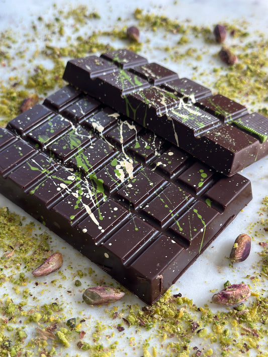 Dark Dubai Pistachio Chocolate – Luxury Gourmet Bar