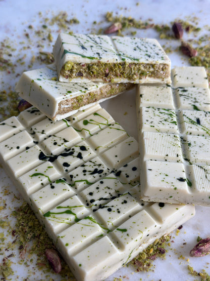 White Dubai Pistachio Chocolate Bar, Luxury Gourmet Handmade Chocolate