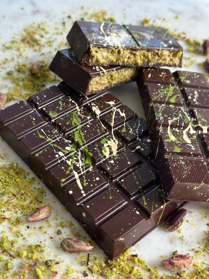 Dark Dubai Pistachio Chocolate – Luxury Gourmet Bar